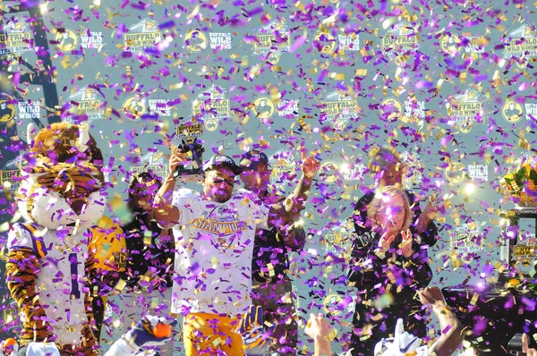 Lsu Čelit Louisville Během Citrus Bowl Stadionu Camping World Orlandu — Stock fotografie