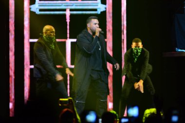 Baba Yankee ve Don Omar 7 Ağustos 2016 'da Orlando Florida' daki Amway Center 'da konser verdiler..  