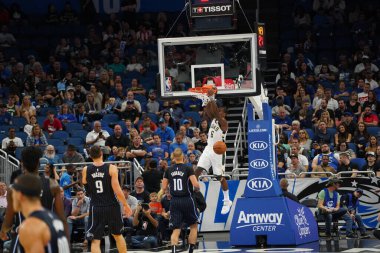 Orlando Magic, Orlando, Florida, ABD 'deki Amway Center' da Milwaukee Bucks 'a ev sahipliği yapıyor. 1 Kasım 2019.  