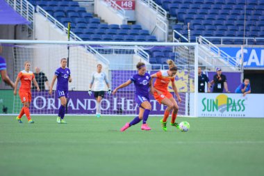 Orlando Pride sunucusu Houston Dash 23 Haziran 2016 'da Orlando Florida' daki Dünya Kampı Stadyumu 'nda..