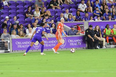 Orlando Pride 28 Haziran 2018 'de Orlando City Stadyumu' nda Houston Dash 'e ev sahipliği yaptı..  