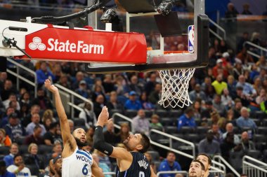Orlando Magic 28 Şubat 2020 tarihinde Orlando Florida 'da Amway Center' da Minnesota Timberwolves 'a ev sahipliği yapar..  