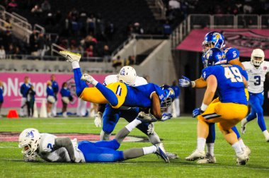 Georgia State, 19 Aralık 2015 tarihinde Orlando Florida 'daki Camp World Stadyumu' nda oynanan Cure Bowl maçında San Jose State ile karşılaşacak..