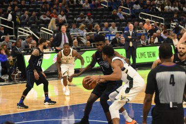 Orlando Magic, 19 Ocak 2019 Cumartesi günü Orlando Florida 'daki Amway Arena' da Milwaukee Doları 'na ev sahipliği yapıyor..