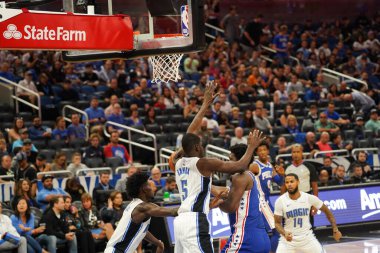 Orlando Magic 13 Ekim 2019 'da Florida, Orlando' daki Amway Center 'da Philadelphia 76ers' a ev sahipliği yaptı..
