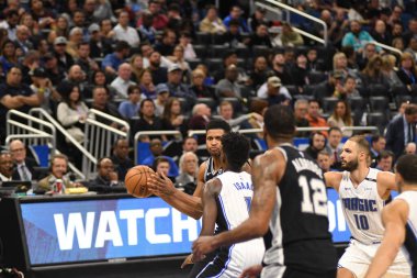 Orlando Magic, 19 Aralık 2018 tarihinde Orlando Florida 'daki Amway Center' da San Antonio Spurs 'a ev sahipliği yapmaktadır.. 