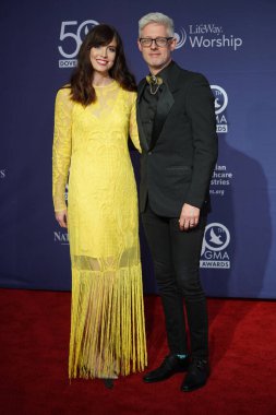 15 Ekim 2019 'da Nashville, Tennessee' deki Linbscome Üniversitesi 'nde verilen 50. GMA Dove Ödülleri sırasında kırmızı halı. 