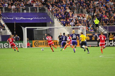 Orlando City SC, 8 Mayıs 2015 'te Florida' daki Kamp Dünyası Stadyumu 'nda Los Angeles Galaksisi' ne ev sahipliği yaptı.. 