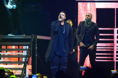 Baba Yankee ve Don Omar 7 Ağustos 2016 'da Orlando Florida' daki Amway Center 'da konser verdiler..  