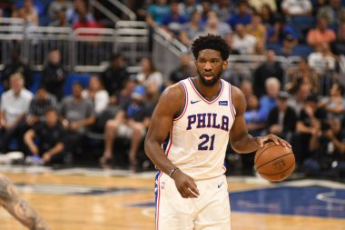 Orlando Magic, Philadelphia 76ers 'ı 14 Kasım 2018' de Orlando Florida 'daki Amway Center' da ağırlıyor..
