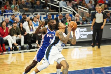 Orlando Magic 27 Aralık 2019 Cuma günü Orlando, Florida 'daki Amway Arena' da Philadelphia 76ers 'a ev sahipliği yapıyor..