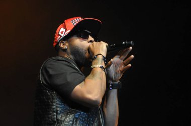 R & B Şarkıcıları Keith Sweat, Jagged Edge, Dru Hill ve Sisqo 15 Kasım 2014 'te Orlando Florida' daki CFE Arena 'da sahne aldılar..  