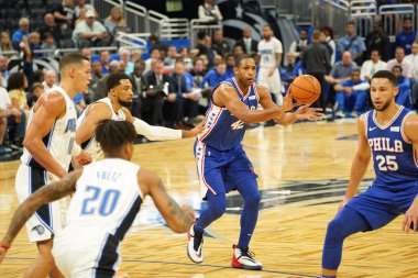 Orlando Magic 13 Ekim 2019 'da Florida, Orlando' daki Amway Center 'da Philadelphia 76ers' a ev sahipliği yaptı.. 