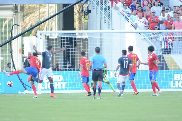 Kosta Rika, Copa America Centenario sırasında Paraguay ile Orlando Florida 'daki Dünya Kampı Stadyumu' nda karşılaştı.. 