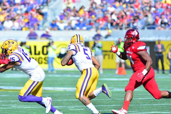 Lsu Affronta Louisville Durante 71St Citrus Bowl Camping World Stadium — Foto Stock