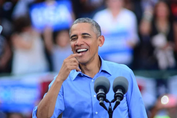 Président Barack Obama Prend Parole Lors Rassemblement Campagne Stade Osceola — Photo