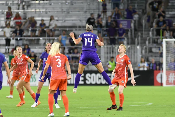 Orlando Pride 28 Haziran 2018 'de Orlando City Stadyumu' nda Houston Dash 'e ev sahipliği yaptı..  