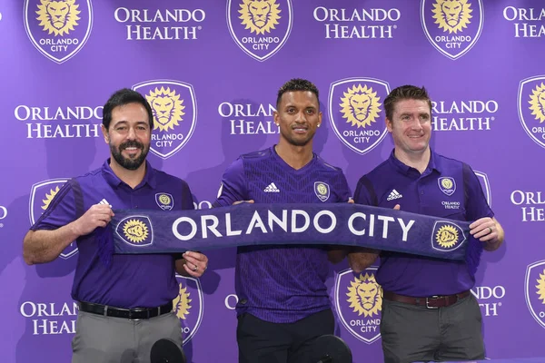 Orlando City Begrüßt Spieler Luis Nani — Stockfoto