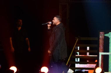 Baba Yankee ve Don Omar 7 Ağustos 2016 'da Orlando Florida' daki Amway Center 'da konser verdiler..  