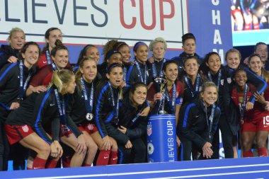 ABD, 7 Mart 2018 tarihinde Orlando City Stadyumu 'ndaki SheBelives Kupası' nda İngiltere ile karşı karşıya geldi..  