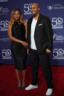 15 Ekim 2019 'da Nashville, Tennessee' deki Linbscome Üniversitesi 'nde verilen 50. GMA Dove Ödülleri sırasında kırmızı halı. 