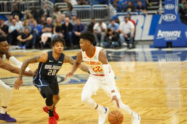 Orlando Magic 30 Aralık 2019 tarihinde Orlando, Florida 'daki Amway Center' da Atlanta Hawks 'a ev sahipliği yaptı.