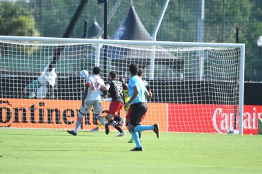 Toronto FC, 13 Temmuz 2020 tarihinde Orlando Florida 'da düzenlenen ESPN Wild World of Sports' ta düzenlenen MLS Back Tournament sırasında D.C. United ile karşı karşıya geldi..  