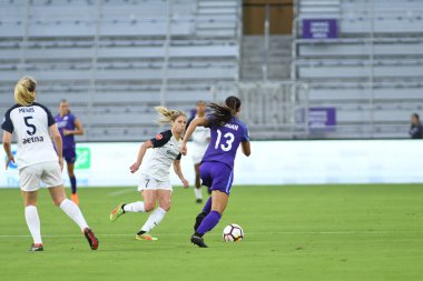 Orlando Pride, 23 Mayıs 2018 'de Orlando Florida' daki Exploria Stadyumu 'nda Kuzey Carolina Cesareti' ne ev sahipliği yapmaktadır..  