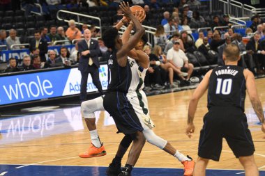 Orlando Magic, 19 Ocak 2019 Cumartesi günü Orlando Florida 'daki Amway Arena' da Milwaukee Doları 'na ev sahipliği yapıyor..