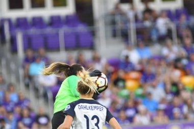 Orlando Pride, 23 Mayıs 2018 'de Orlando Florida' daki Exploria Stadyumu 'nda Kuzey Carolina Cesareti' ne ev sahipliği yapmaktadır..  