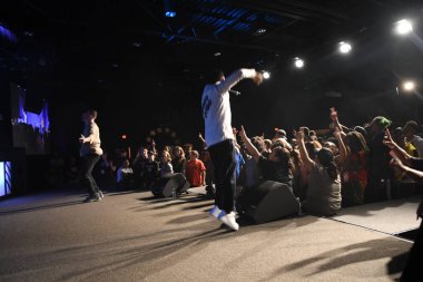 Crossover Kilisesi, 6 Ekim 2018 'de Tampa Florida' daki Crossover Kilisesi 'nde iki yıllık lezzet festivaline ev sahipliği yapıyor..  