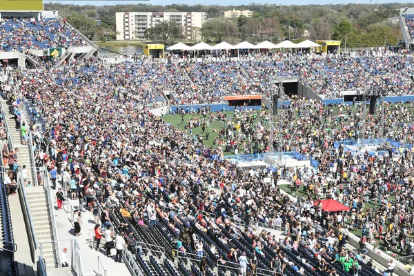 Send Christian Revival Camping World Stadium Orlando Florida Febrero 2019 — Foto de Stock