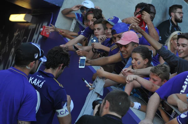 Orlando City 29 Nisan 2017 'de Orlando, Florida' daki Orlando City Stadyumu 'nda Colorado Rapids' e ev sahipliği yaptı.)