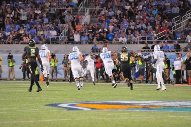 Kuzey Carolina 29 Aralık 2015 tarihinde Orlando Florida 'daki Kamp Dünya Stadyumu' nda oynanan Russell Atletizm Kupası 'nda Baylor ile karşılaşacak..