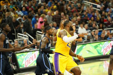 Orlando Magic 11 Aralık 2019 Çarşamba günü Orlando Forida 'daki Amway Center' da Los Angeles Lakers 'a ev sahipliği yaptı..  