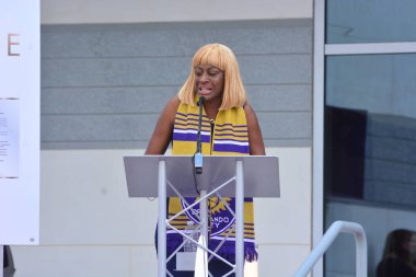 24 Şubat 2017 'de Orlando Florida' daki New Orlando City Stadyumu için kurdele kesme töreni.  