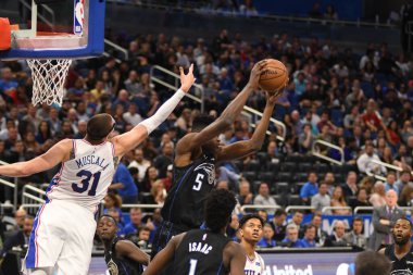 Orlando Magic, Philadelphia 76ers 'ı 14 Kasım 2018' de Orlando Florida 'daki Amway Center' da ağırlıyor..