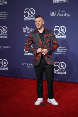 15 Ekim 2019 'da Nashville, Tennessee' deki Linbscome Üniversitesi 'nde verilen 50. GMA Dove Ödülleri sırasında kırmızı halı. 