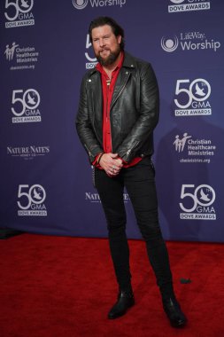 15 Ekim 2019 'da Nashville, Tennessee' deki Linbscome Üniversitesi 'nde verilen 50. GMA Dove Ödülleri sırasında kırmızı halı. 