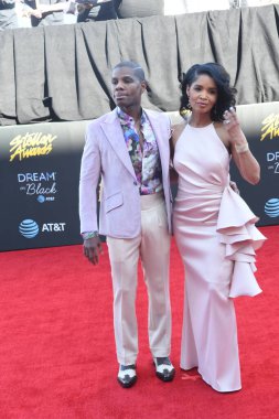 Kırmızı Halı Fotoğrafları 29 Mart 2019 Cumartesi günü Las Vegas 'taki Orleans Resort' ta düzenlenen 34. Yıldız Ödülleri sırasında çekildi.