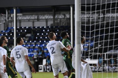 Los Angeles Galaksisi, 14 Temmuz 2020 'de Orlando Florida ABD' deki ESPN Vahşi Spor Dünyası 'nda düzenlenen MLS Sırt Turnuvası sırasında Portland Timbers ile karşı karşıya geldi.