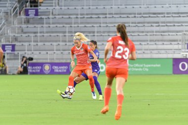 Orlando Pride 28 Haziran 2018 'de Orlando City Stadyumu' nda Houston Dash 'e ev sahipliği yaptı..  