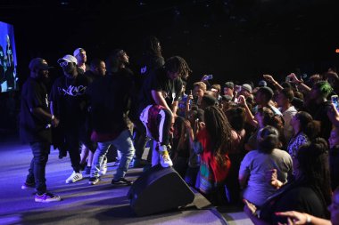 Crossover Kilisesi, 6 Ekim 2018 'de Tampa Florida' daki Crossover Kilisesi 'nde iki yıllık lezzet festivaline ev sahipliği yapıyor..  