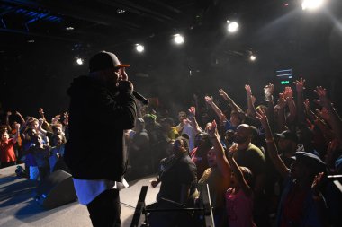 Crossover Kilisesi, 6 Ekim 2018 'de Tampa Florida' daki Crossover Kilisesi 'nde iki yıllık lezzet festivaline ev sahipliği yapıyor..  