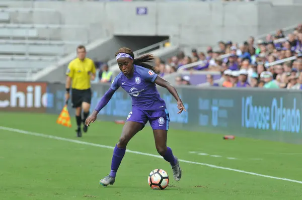 Orlando Pride, 23 Eylül 2017 'de Orlando City Stadyumu' nda Portland Thorns 'a ev sahipliği yaptı.. 