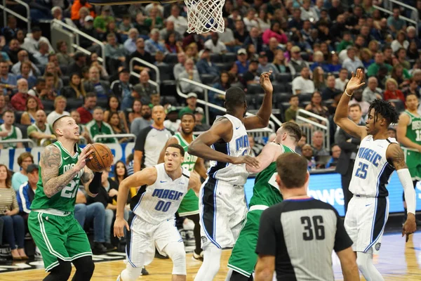 Orlando Magic, Boston Celtics 'i 24 Ocak 2020' de Orlando, Florida 'da Amway Center' da ağırladı. 