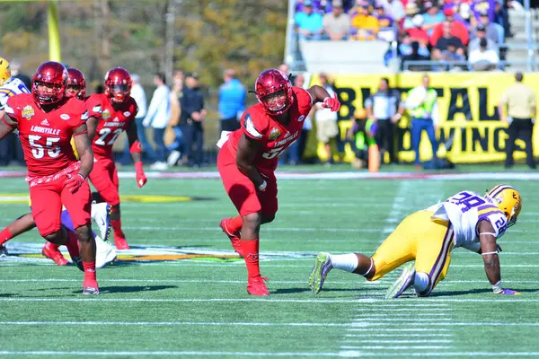 Lsu Πρόσωπο Louisville Κατά Διάρκεια Του 71Ου Citrus Bowl Στο — Φωτογραφία Αρχείου