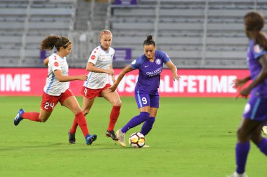 Orland Pride, 25 Ağustos 2018 'de Orlando Florida' daki Exploria Stadyumu 'nda Chicago Red Stars' a ev sahipliği yapıyor..  