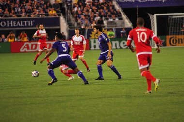 Orlando City SC, 8 Mayıs 2015 'te Florida' daki Kamp Dünyası Stadyumu 'nda Los Angeles Galaksisi' ne ev sahipliği yaptı..