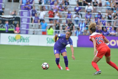 Orlando Pride 22 Nisan 2017 'de Orlando City Stadyumu' nda Washington Spirit 'e ev sahipliği yaptı.. 